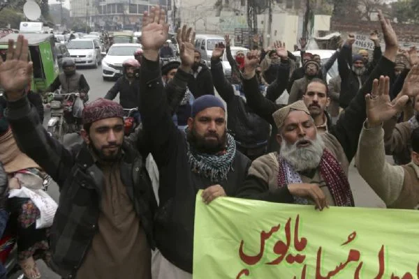 Pakistan'da Asya Bibi protestoları