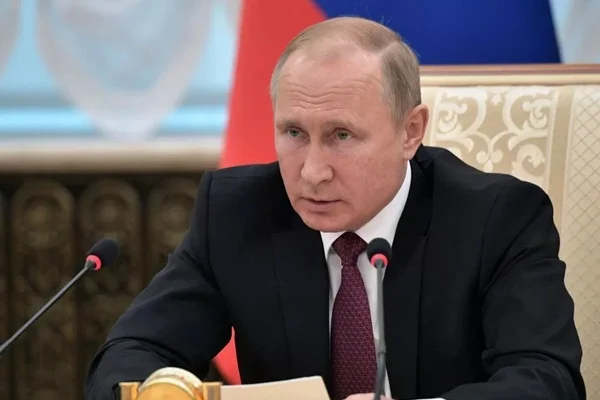 Putin'den ABD'ye rest: Aynısını yapar hedef alırız