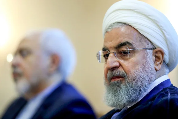 Ruhani'den Cevad Zarif açıklaması: Baskıların farkındayım