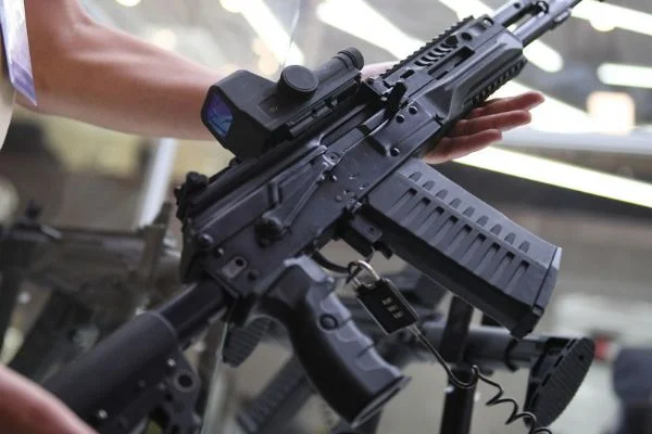 Rusya, AK-103 tüfeklerinin Suudi Arabistan'a teslimatına başladı