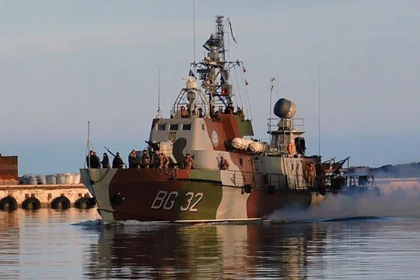Rusya'ya karşı tedbir alınmasını talep etti: Karadeniz'e daha fazla savaş gemisi yollayın!
