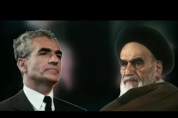 Şah ve Ayetullah'ın rekabetiyle kaderi değişen ülke, İran