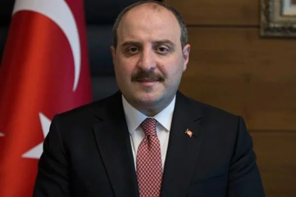 Sanayi ve Teknoloji Bakanı Mustafa Varank ASO 55. Yıl Ödül Töreni'ne katıldı