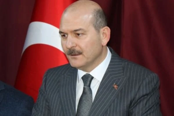 Süleyman Soylu: Sahipsiz metruk evleri yıkın!