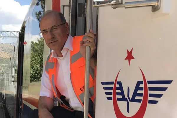 TCDD Genel Müdürü görevden alındı