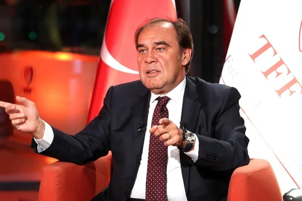 TFF Başkanı Yıldırım Demirören istifa etti