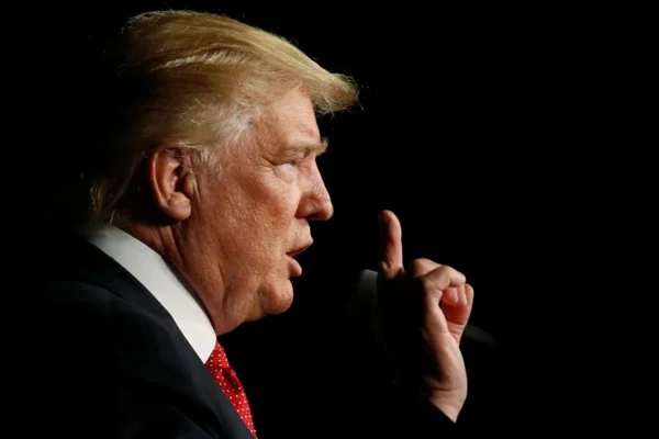 Trump'tan Maduro'ya: Küba'nın kuklası