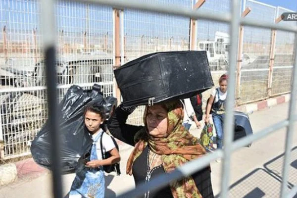 Türkiye'deki Suriyeliler ülkelerine dönüyor