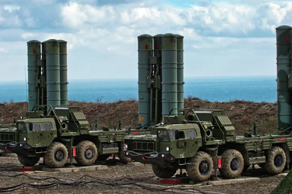 Türkiye'nin alacağı S-400'lerle ilgili Rusya'dan açıklama