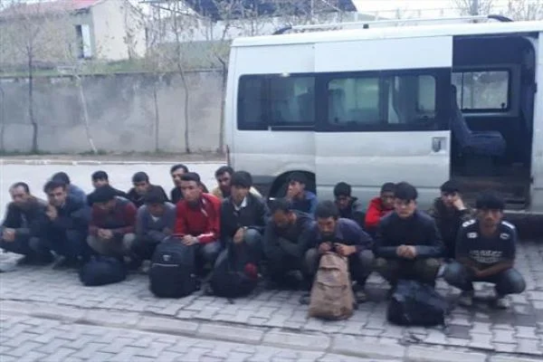 Van'da düzensiz göçmenler