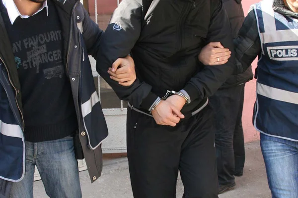 Van'da terör operasyonu: 27 gözaltı