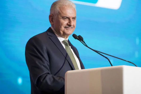 Yıldırım: İstanbul hapşırırsa Türkiye nezle olur