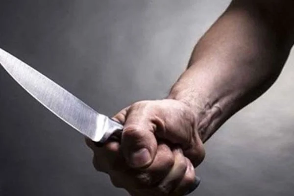 Adana'da bıçaklı kavga: 1 yaralı