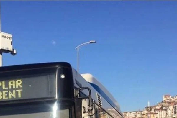 Ankara'da EGO otobüsleri çarpıştı