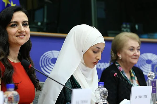 Avrupa Parlamentosu'ndan Dilek Öğretmen'e ödül