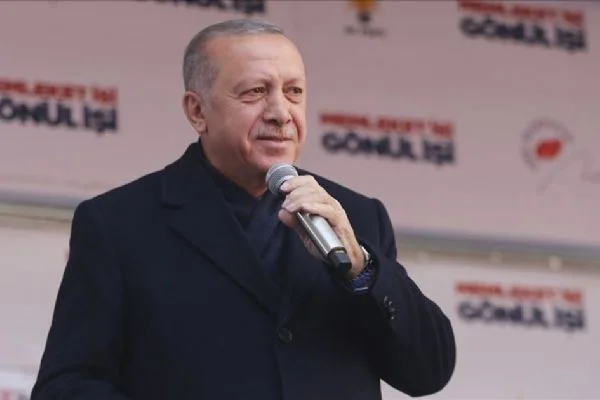 Ayasofya'yı tekrar müzeden isim olarak camiye çevireceğiz'