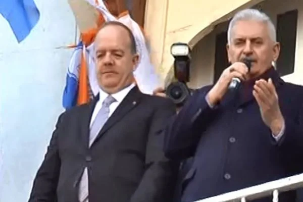 Binali Yıldırım: Bu atları çatlatana kadar çalıştırarak bu adanın trafik sorununu çözemeyiz
