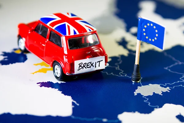Brexit için 8 senaryo İngiliz Parlamentosu'nda