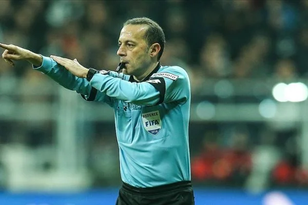 Cüneyt Çakır'a Suudi Arabistan'da görev