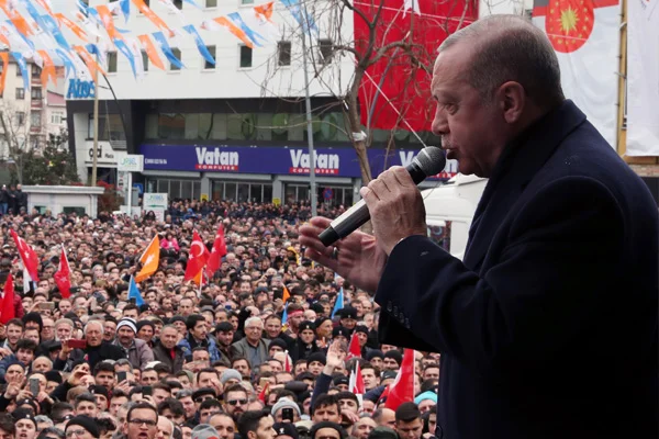 Erdoğan'dan İdris Naim Şahin'e: Bu taklacıya öyle bir ders verin ki...