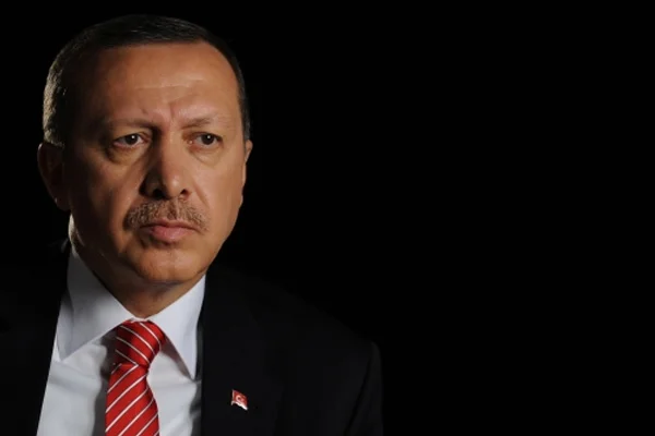 Erdoğan'dan Twitter'da soru soran gence yanıt