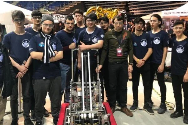 Ergün Öner Mehmet Öner Anadolu Lisesi robotik kulübü ABD Houston'a gidiyor