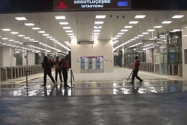 Gebze-Halkalı Banliyö Tren Hattı'nda ilk gün