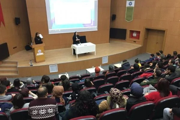 Hakimler,savcılar ve öğrenciler bir araya geldi
