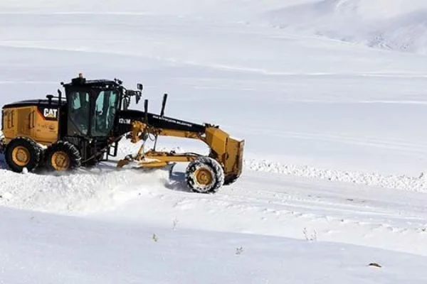 Hakkari'de 64 yerleşim yeri kapandı