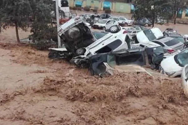 İran'da sel faciası! Ölü sayısı yükseliyor