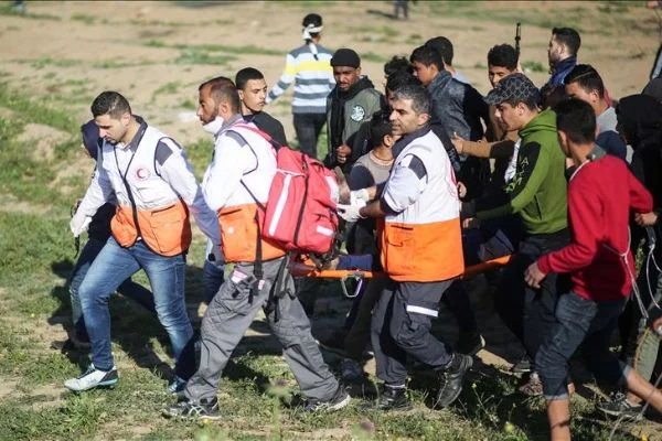 İsrail askerlerinin yaraladığı Filistinli şehit oldu