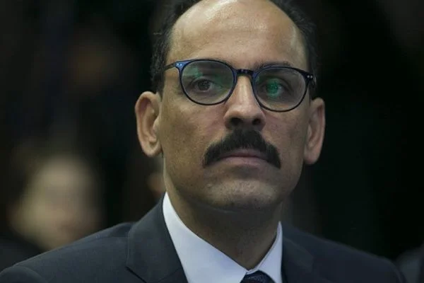 Kalın: Charlie Hebdo için yürüyenler, Yeni Zelanda'da katledilen Müslümanlar için de yürüyecek mi?