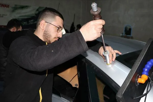 Kastamonu'da kaportacıların bitmeyen 'dolu' mesaisi