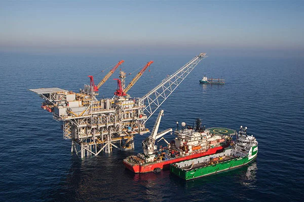 Katar 'tartışmalı bölgede' büyük doğalgaz rezervi buldu