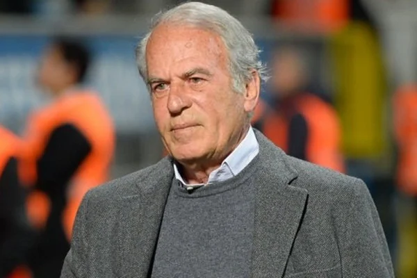 Mustafa Denizli devre arasında hastaneye kaldırıldı