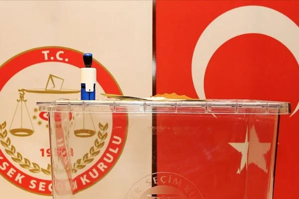 Oy pusulalarını PTT taşıyacak