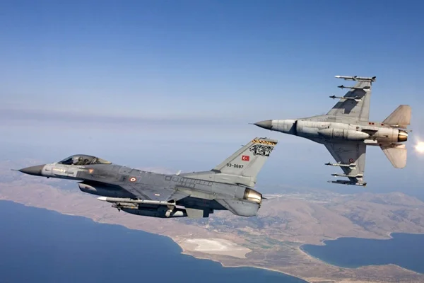PKK sığınakları imha edildi