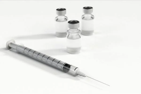Sağlık Bakanı Koca: Hepatit B ve çocuk felci aşısıyla ilgili sıkıntı yok