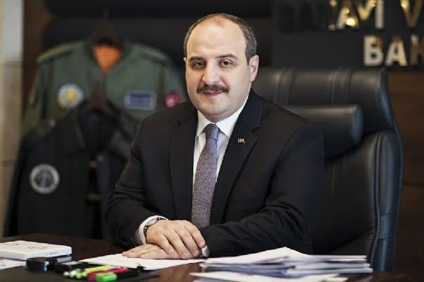 Sanayi ve Teknoloji Bakanı Varank: Akıllı dijital teknolojiler geliştiren KOBİ'lere destek vereceğiz