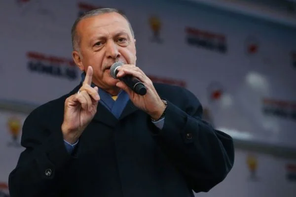 "Son günlerde döviz kuru üzerinden yine bir takım oyunlar oynuyorlar"