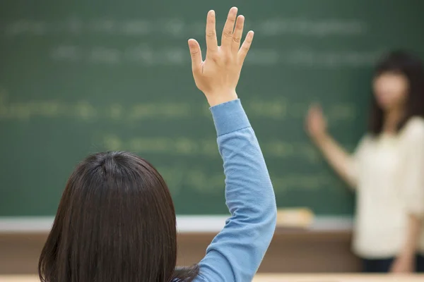 Sözleşmeli öğretmen ataması için ön başvurular başlıyor