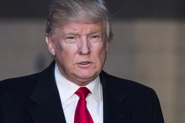 Trump, tartışılan kararnameyi bugün imzalayacak