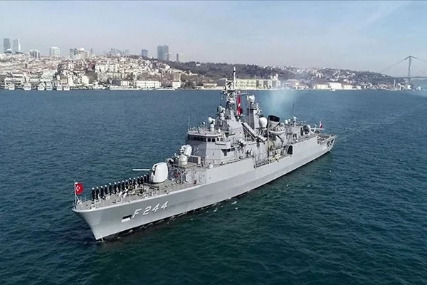 Türk donanması tarihi geleneği tekrar başlattı