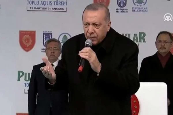 'Utanmadan sıkılmadan İsrail'in başındaki soyguncu kendi ülkesinden yargılanıyor''