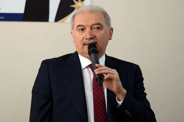 Uysal: 31 Mart akşamı büyükşehirde Binali Yıldırım Büyükçekmece'de Mevlüt Uysal diyeceğiz