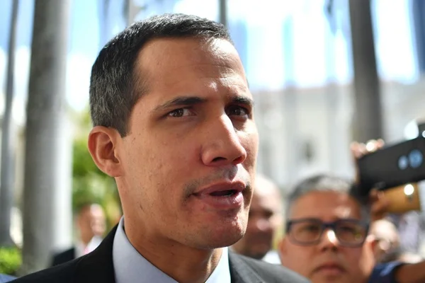 Venezuela'dan Guaido'ya darbe