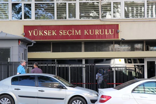 Yasak kalkmadan yayın yapan kanallara suç duyurusu