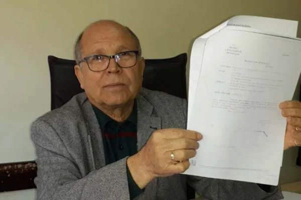 Yaşarken öldü, evi oğluna miras kaldı