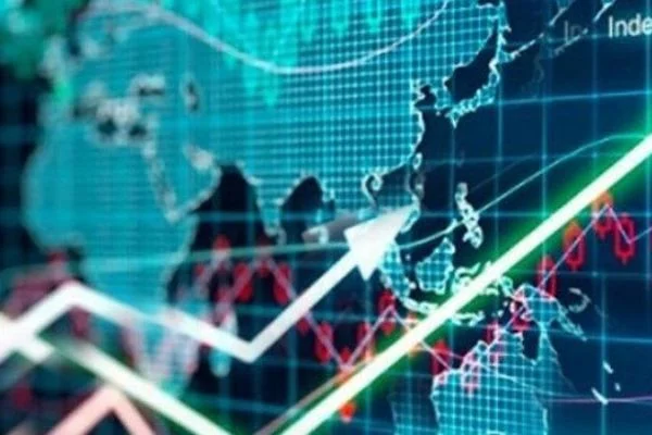 Yüksek fiyatlar enflasyona davetiye çıkarıyor