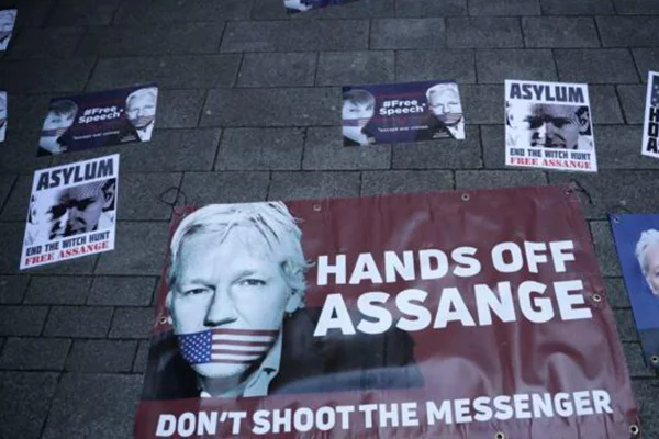 'Assange olmasaydı, ABD'nin savaş suçlarını ve işkencelerini öğrenemeyecektik'